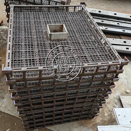 Welding heat resistant tray